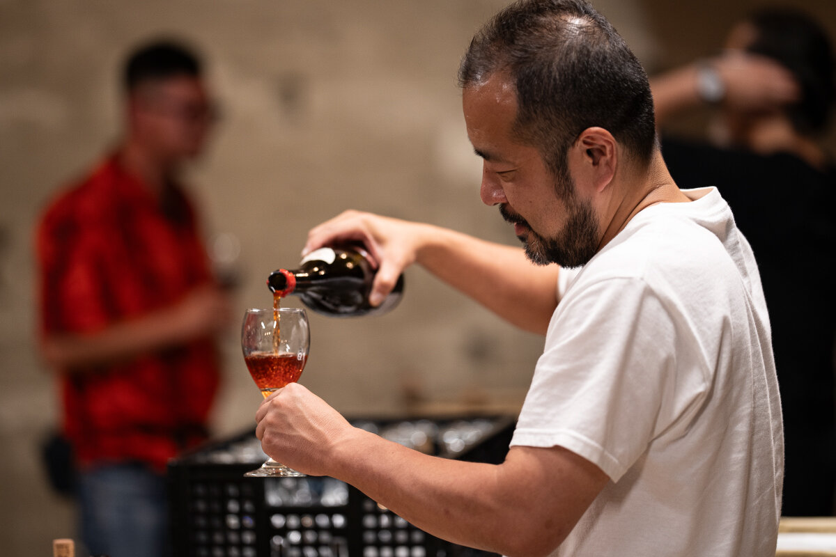 0912_winenight_web2.jpg